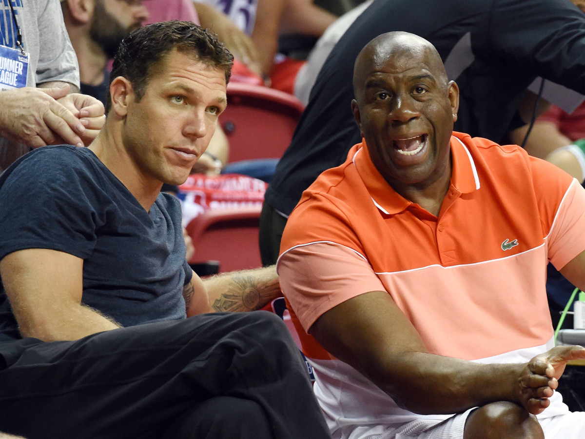 luke_walton_embed_.jpg